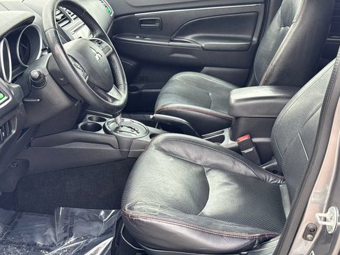 Used 2015 Mitsubishi Outlander Sport ES FWD image 11
