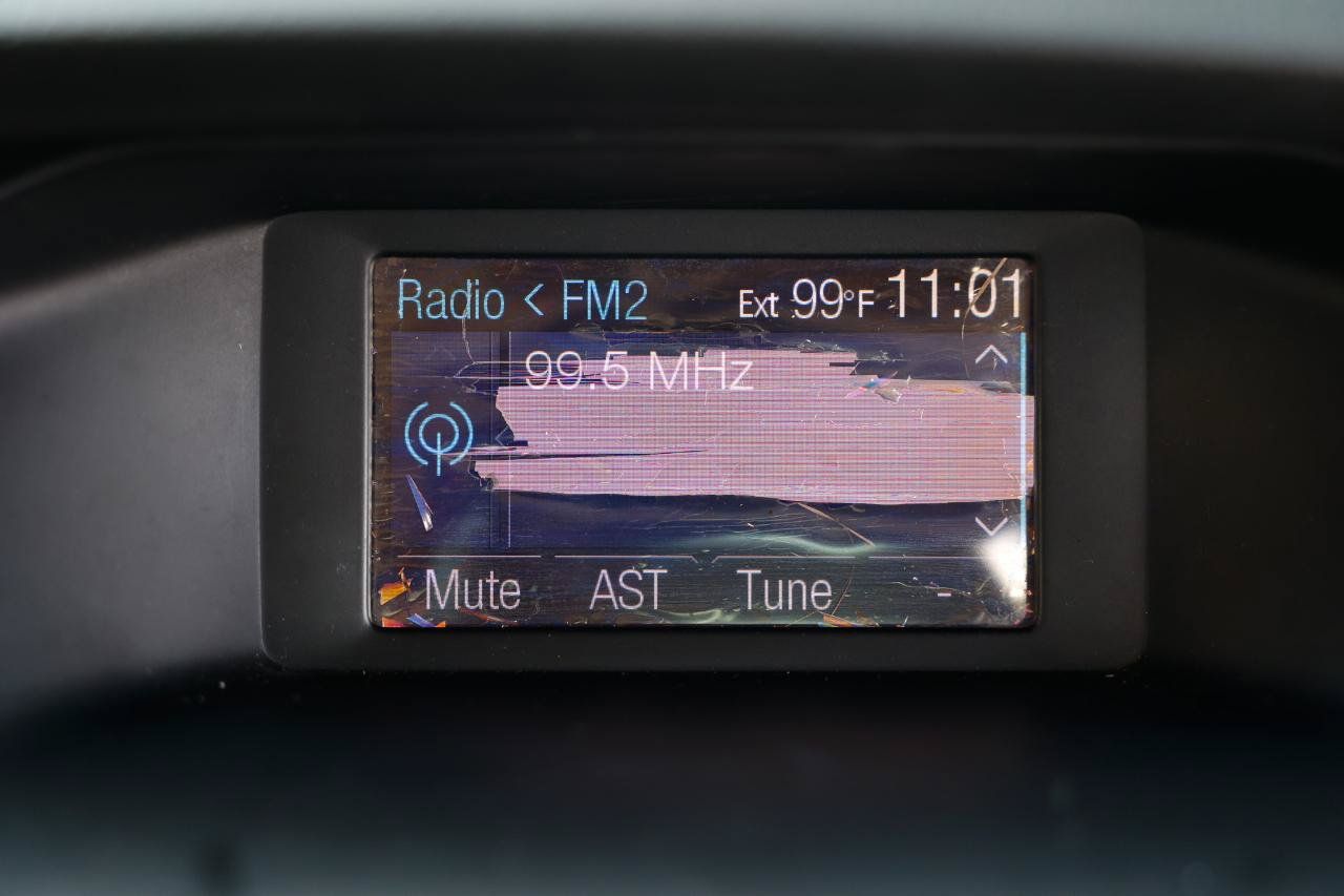 Used 2012 Ford Focus SE FWD image 32