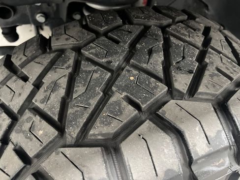 Used 2013 Jeep Wrangler Unlimited Sahara w/ Connectivity Group AWD/4WD image 31