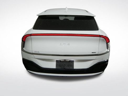 Used 2023 Kia EV6 GT-Line w/ GT-Line Suede Seat Package AWD/4WD image 4