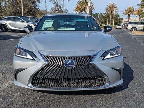 Used 2021 Lexus ES 300h w/ Premium Package image 9