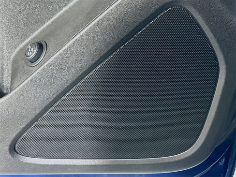 Used 2019 Chevrolet Equinox LT w/ Sun & Navigation Package image 19