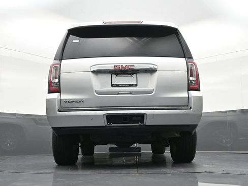 Used 2018 GMC Yukon Denali RWD image 28
