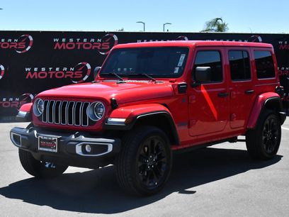 Used 2025 Jeep Wrangler Unlimited Sahara w/ Safety Group