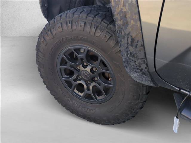 Used 2023 Toyota Tacoma SR5 RWD image 10