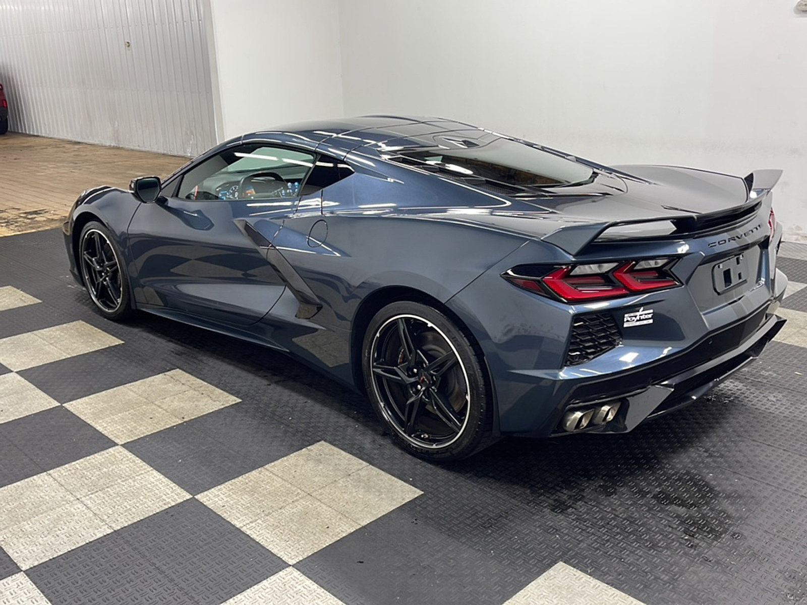 Used 2020 Chevrolet Corvette Stingray Preferred Cpe w/ 2LT Preferred Equipment Group RWD image 15