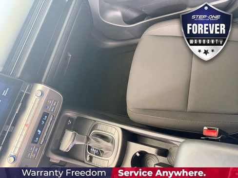 Used 2024 Hyundai Kona SEL FWD image 24