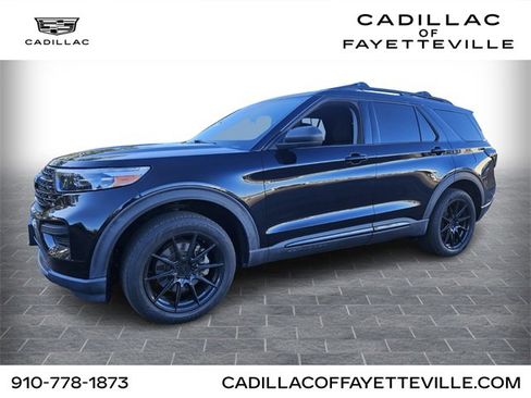 Used 2020 Ford Explorer XLT w/ Comfort Package image 1