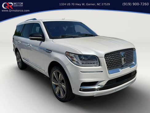 Used 2018 Lincoln Navigator Reserve w/ Technology Package AWD/4WD image 1