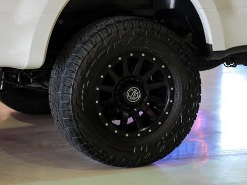 Used 2021 Ford F350 Platinum AWD/4WD image 60