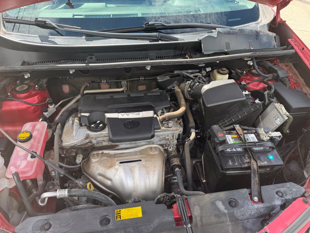 Used 2014 Toyota RAV4 LE FWD image 24
