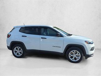 Used 2024 Jeep Compass Sport AWD/4WD video 4