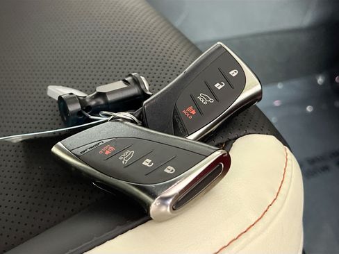 Used 2024 Lexus NX 250 FWD w/ Cold Area Package image 36