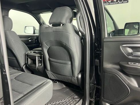 New 2026 RAM 1500 4x4 Crew Cab image 26