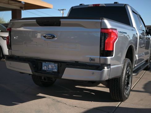 Used 2023 Ford F150 Lightning XLT AWD/4WD image 6