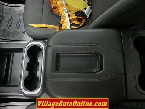 Used 2022 Chevrolet Silverado 2500 LT w/ Convenience Package AWD/4WD image 16