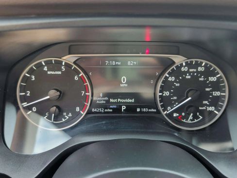 Used 2023 Nissan Rogue SV AWD/4WD image 16