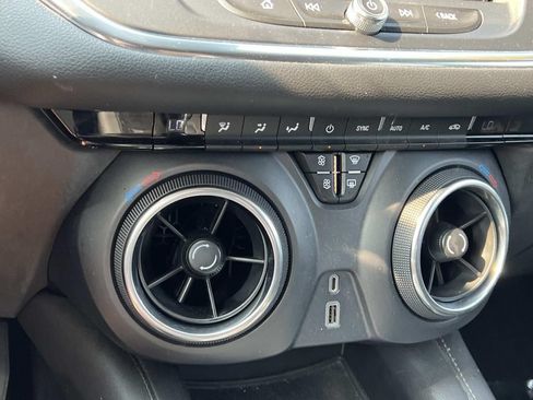 Certified 2021 Chevrolet Blazer LT FWD image 19