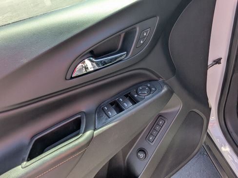 Used 2019 Chevrolet Equinox Premier AWD/4WD image 15