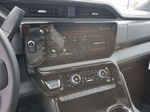 New 2026 GMC Sierra 2500 AT4 w/ Technology Package image 8