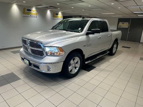 Used 2017 RAM 1500 Big Horn AWD/4WD image 2