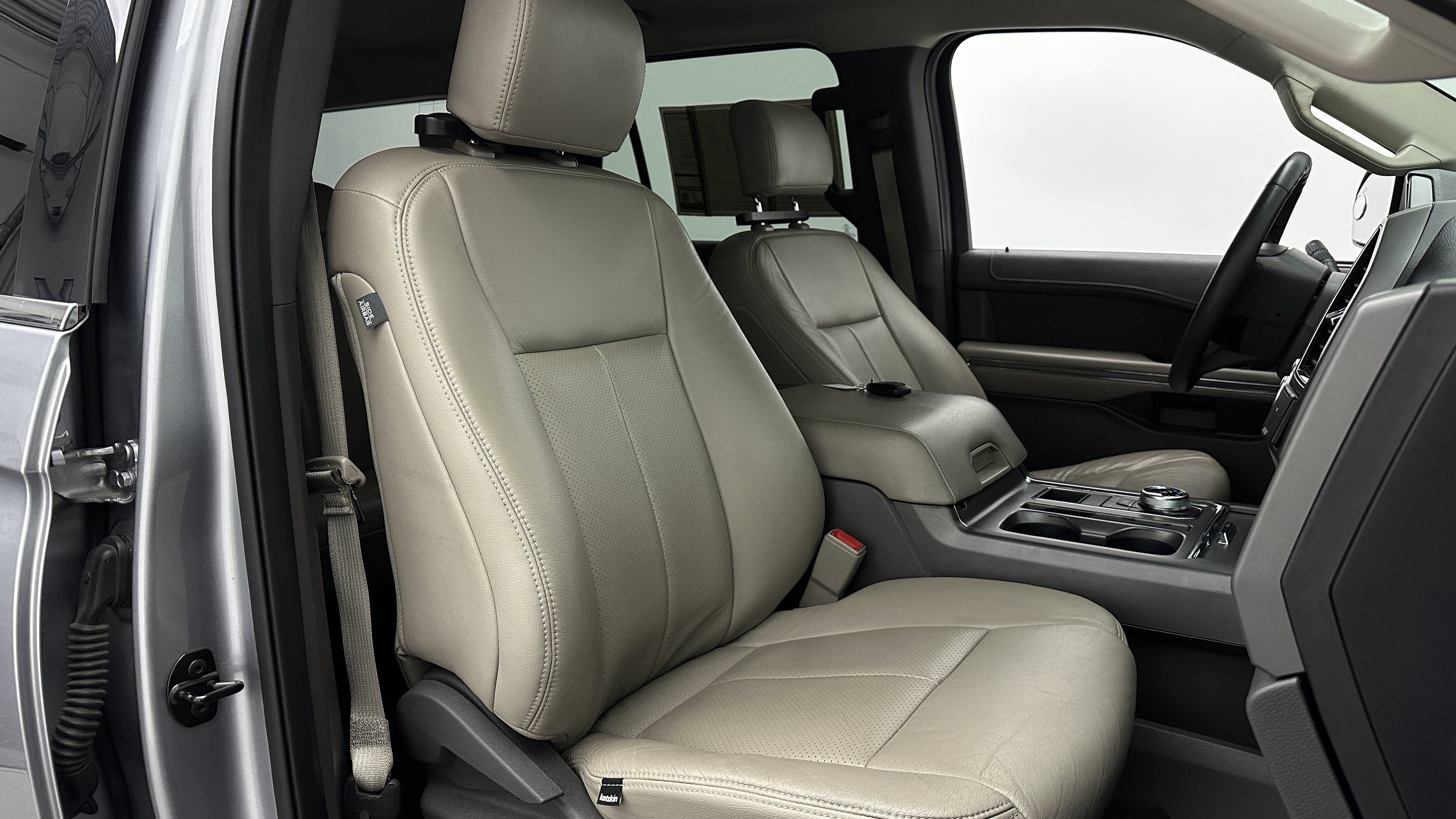 Used 2020 Ford Expedition Max XLT RWD image 41