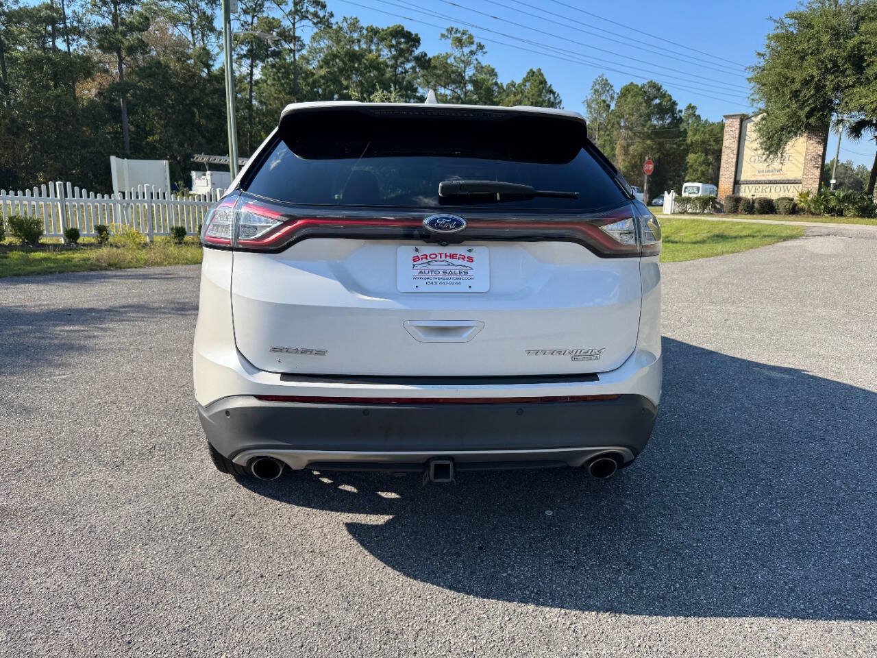Used 2016 Ford Edge Titanium w/ Equipment Group 302A FWD image 31