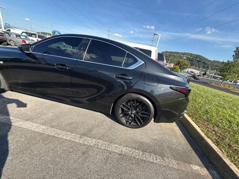 Used 2021 Lexus IS 350 F Sport w/ Dynamic Handling Package RWD image 15