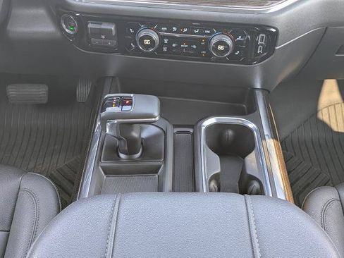 Certified 2024 Chevrolet Silverado 1500 LT Trail Boss w/ Convenience Package II AWD/4WD image 19