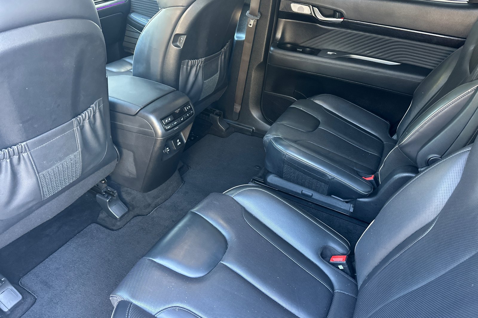 Certified 2023 Hyundai Palisade Calligraphy AWD/4WD image 13