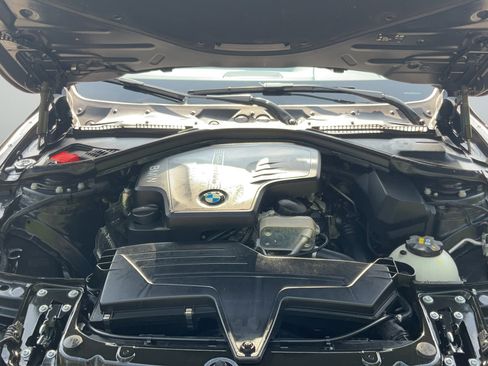 Used 2016 BMW 320i Sedan RWD image 29