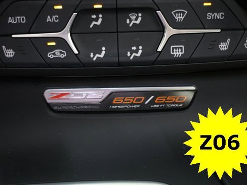 Used 2016 Chevrolet Corvette Z06 w/ 3LZ Preferred Equipment Group image 3