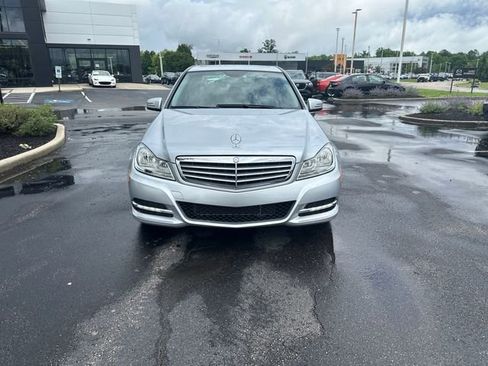 Used 2012 Mercedes-Benz C 300 4MATIC Sedan image 4
