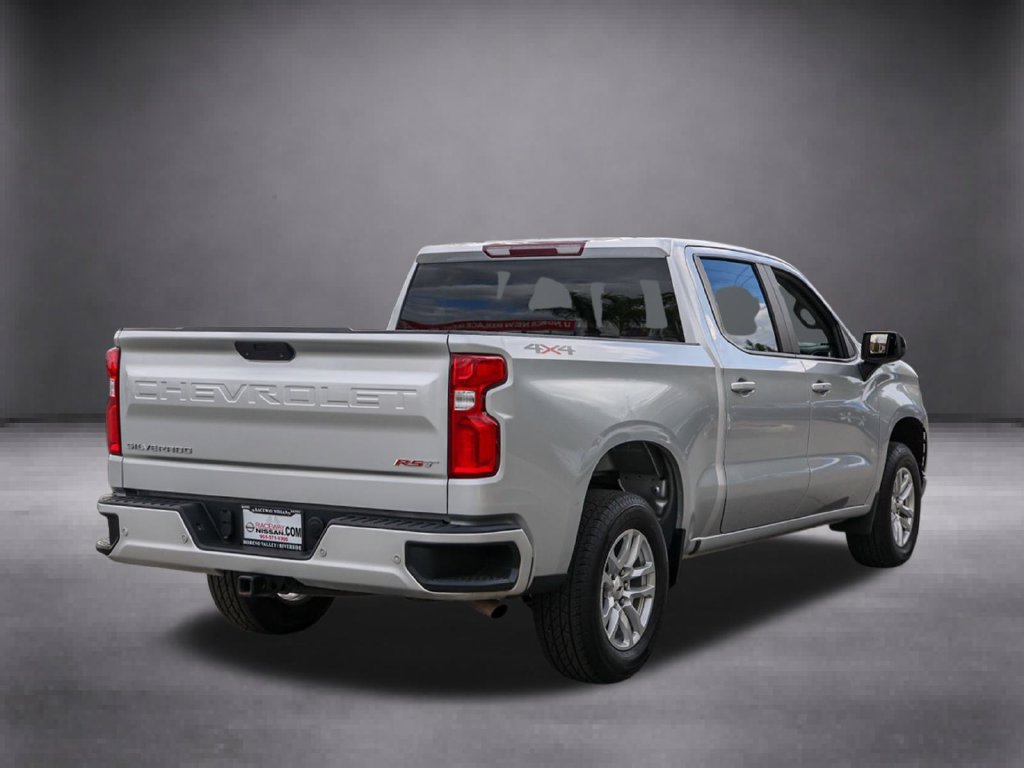 Used 2022 Chevrolet Silverado 1500 RST w/ Safety Package AWD/4WD image 4