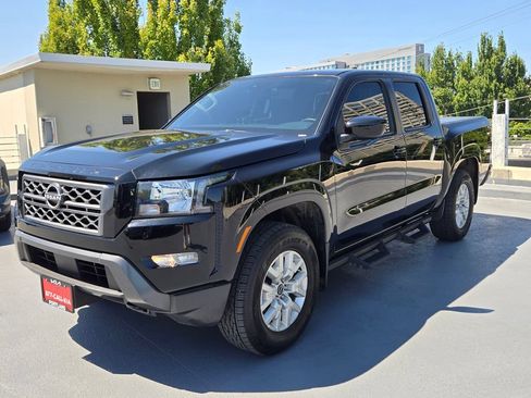 Used 2022 Nissan Frontier SV AWD/4WD image 7