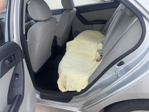 Used 2010 Kia Forte EX image 8