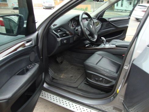 Used 2011 BMW X5 xDrive35i AWD/4WD image 4