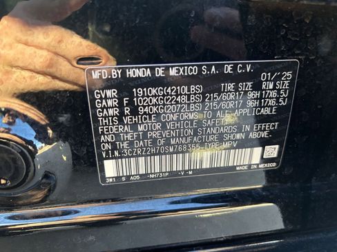 Used 2025 Honda HR-V EX-L image 29