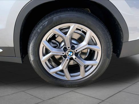 Used 2023 BMW X3 sDrive30i w/ Premium Package w/ZPA RWD image 11