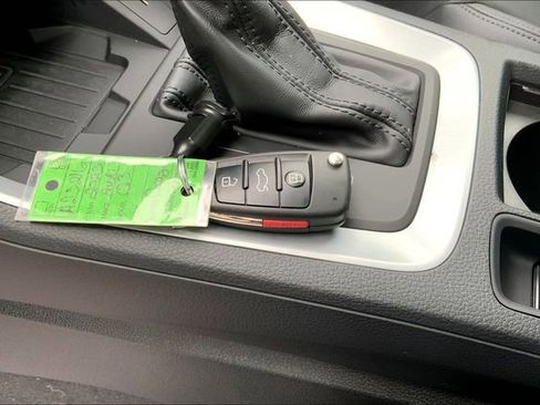 Used 2023 Audi Q3 2.0T Premium Plus w/ Premium Plus Package image 12