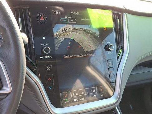 Used 2025 Subaru Outback Premium image 18