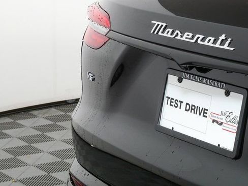 New 2026 Maserati Grecale Folgore AWD/4WD image 40