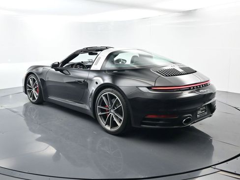 Used 2021 Porsche 911 Targa 4S image 3