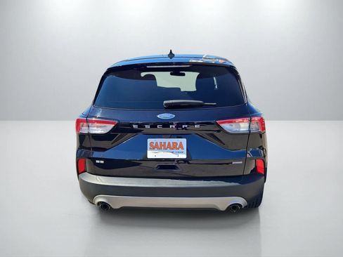 Used 2022 Ford Escape SE w/ Convenience Package FWD image 10