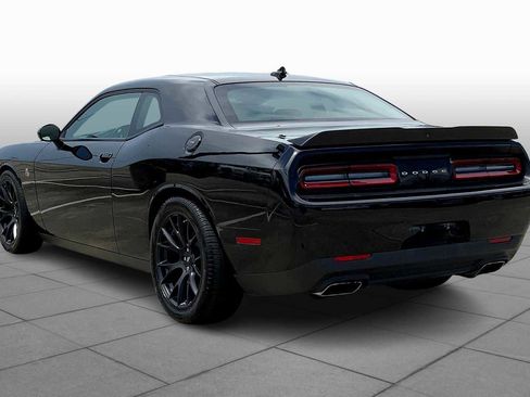Used 2019 Dodge Challenger R/T Scat Pack w/ Dynamics Package RWD image 12