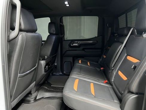 Used 2024 GMC Sierra 1500 AT4 w/ Technology Package image 46
