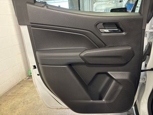 Used 2024 Chevrolet Colorado LT RWD image 31