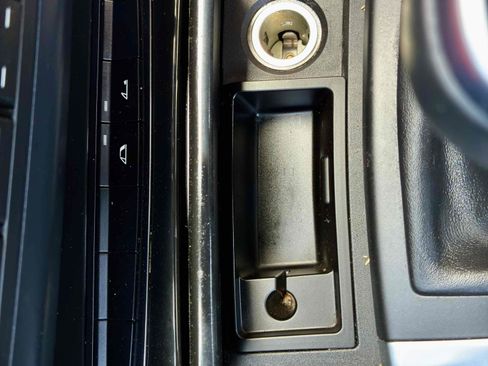 Used 2014 BMW Z4 sDrive35is RWD image 32
