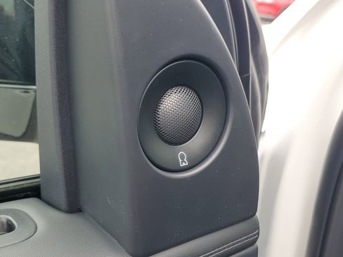 New 2026 Lincoln Navigator Reserve image 9