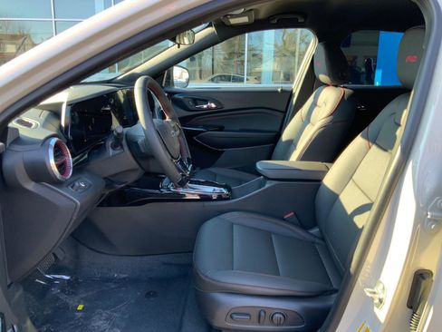 New 2026 Chevrolet Trax RS image 10